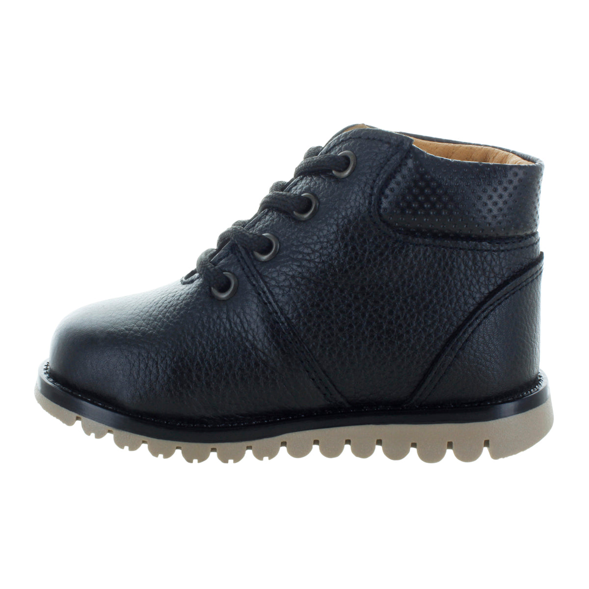 Media bota de piel para niña con detalle metálico en el tobillo mini burbujas vista lateral.