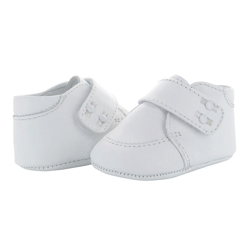 Zapato-De-Piel-Ligero-Color-Blanco-Con-Velcro-Para-Nino-Recien-Nacido
