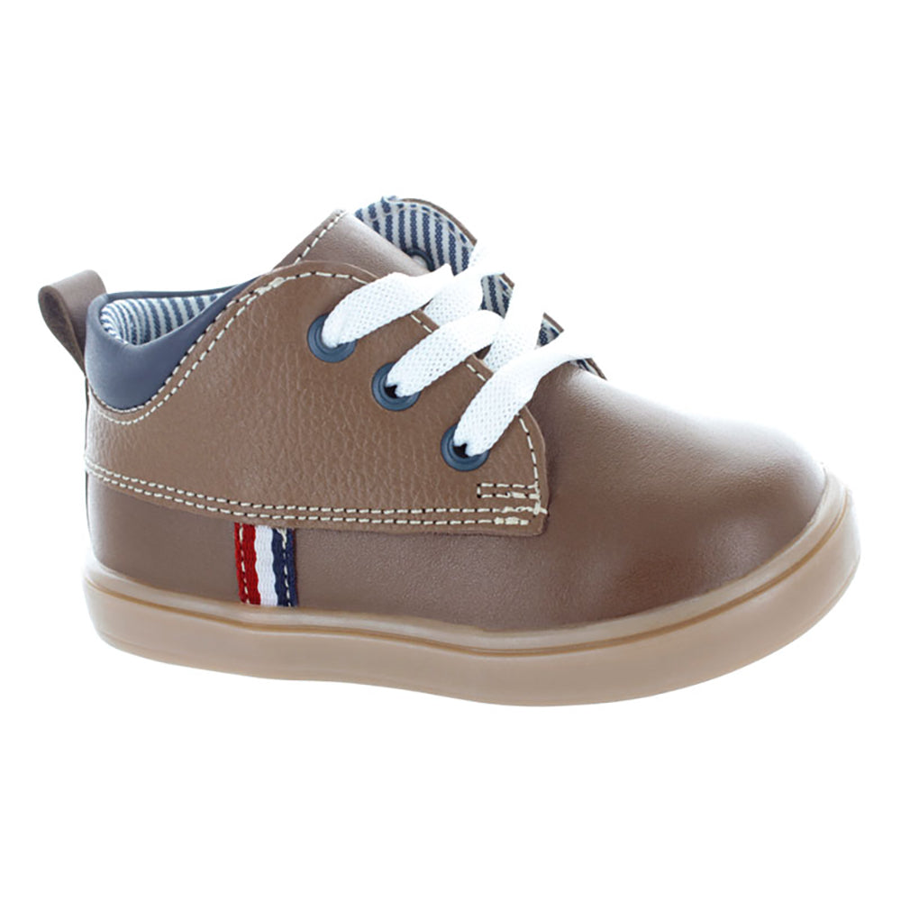 Zapatos-Color-Cafe-Para-Nino