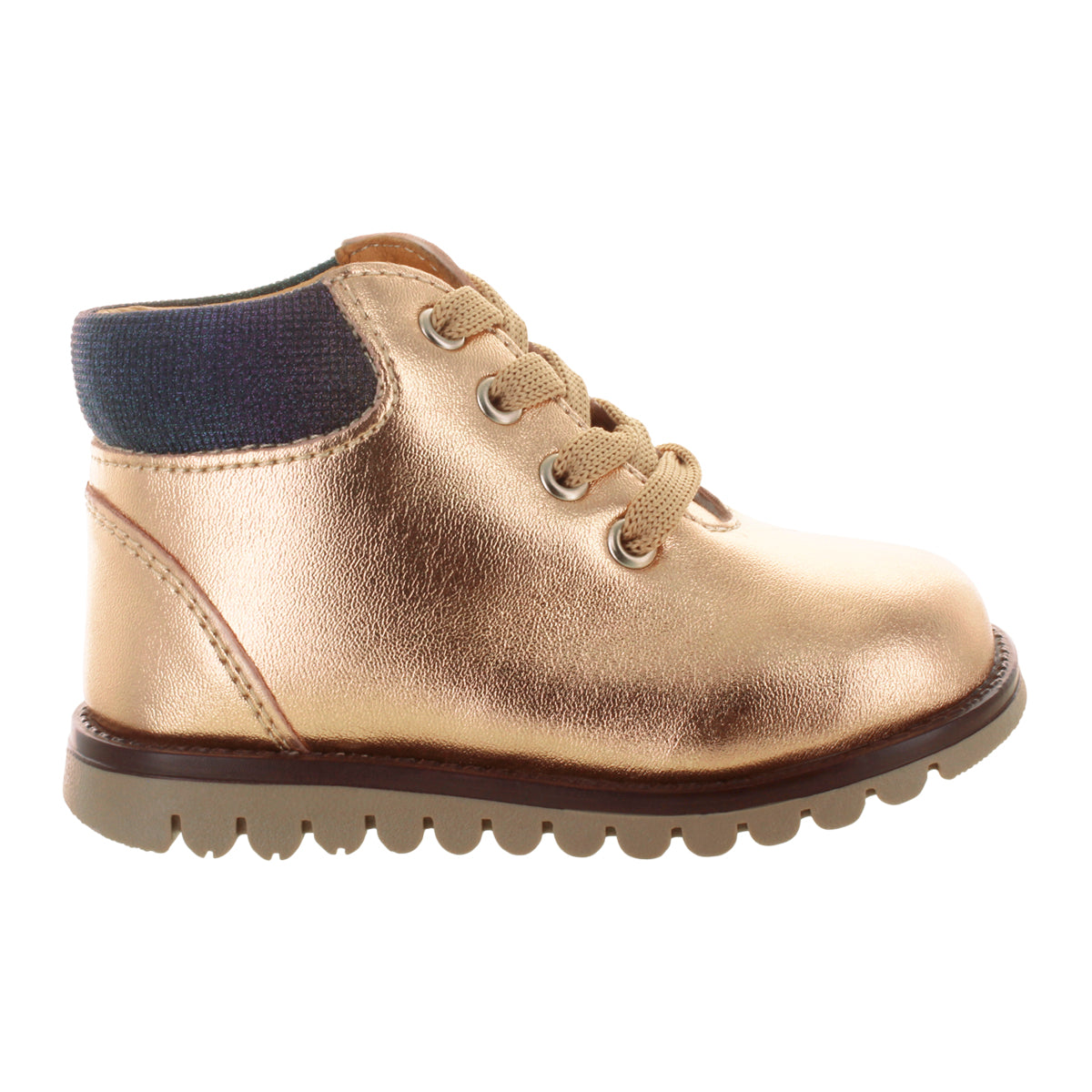 Media bota de piel para niña con detalle metálico en el tobillo mini burbujas vista lateral.