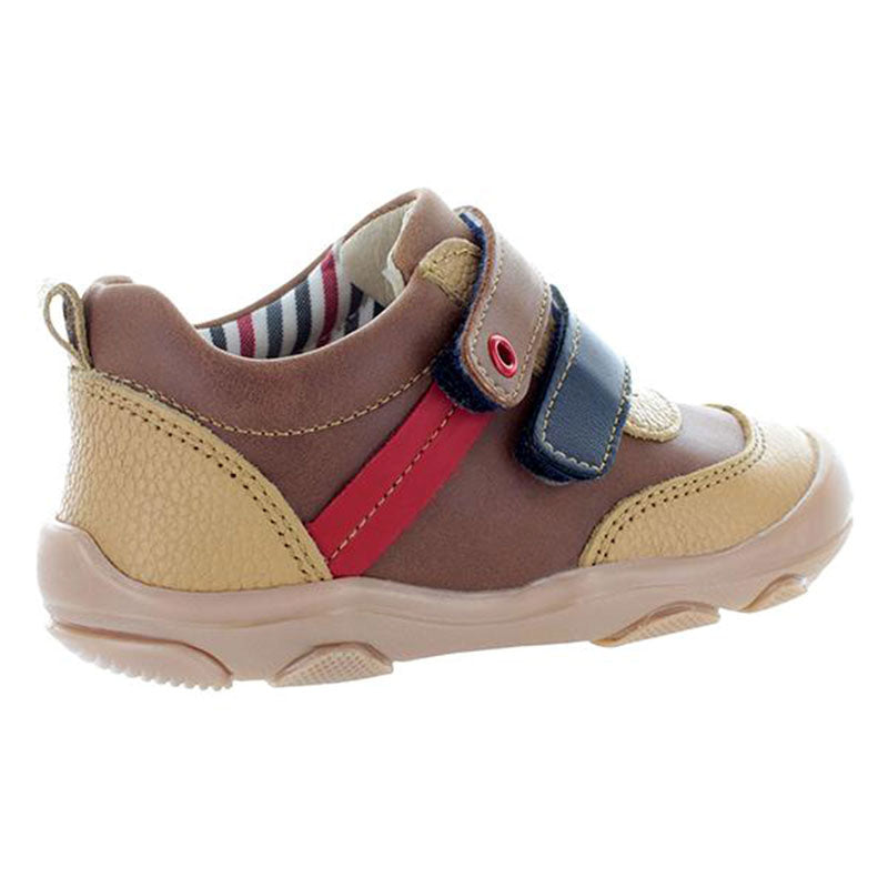 Zapato-Casual-Color-Cafe-Para-Nino-Primeros-Pasos-Coleccion-2021